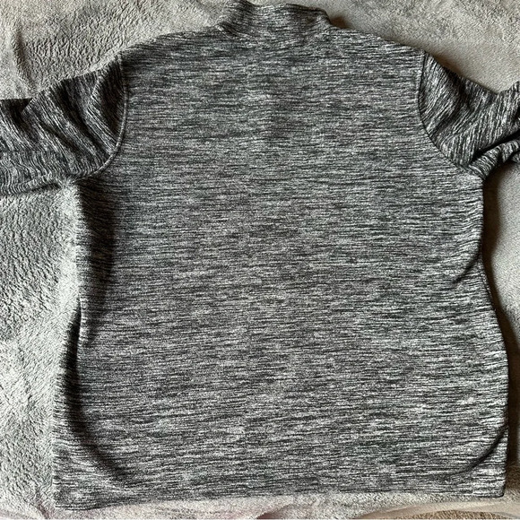 Ultra Game NBA Gray Pullover - Picture 7 of 10